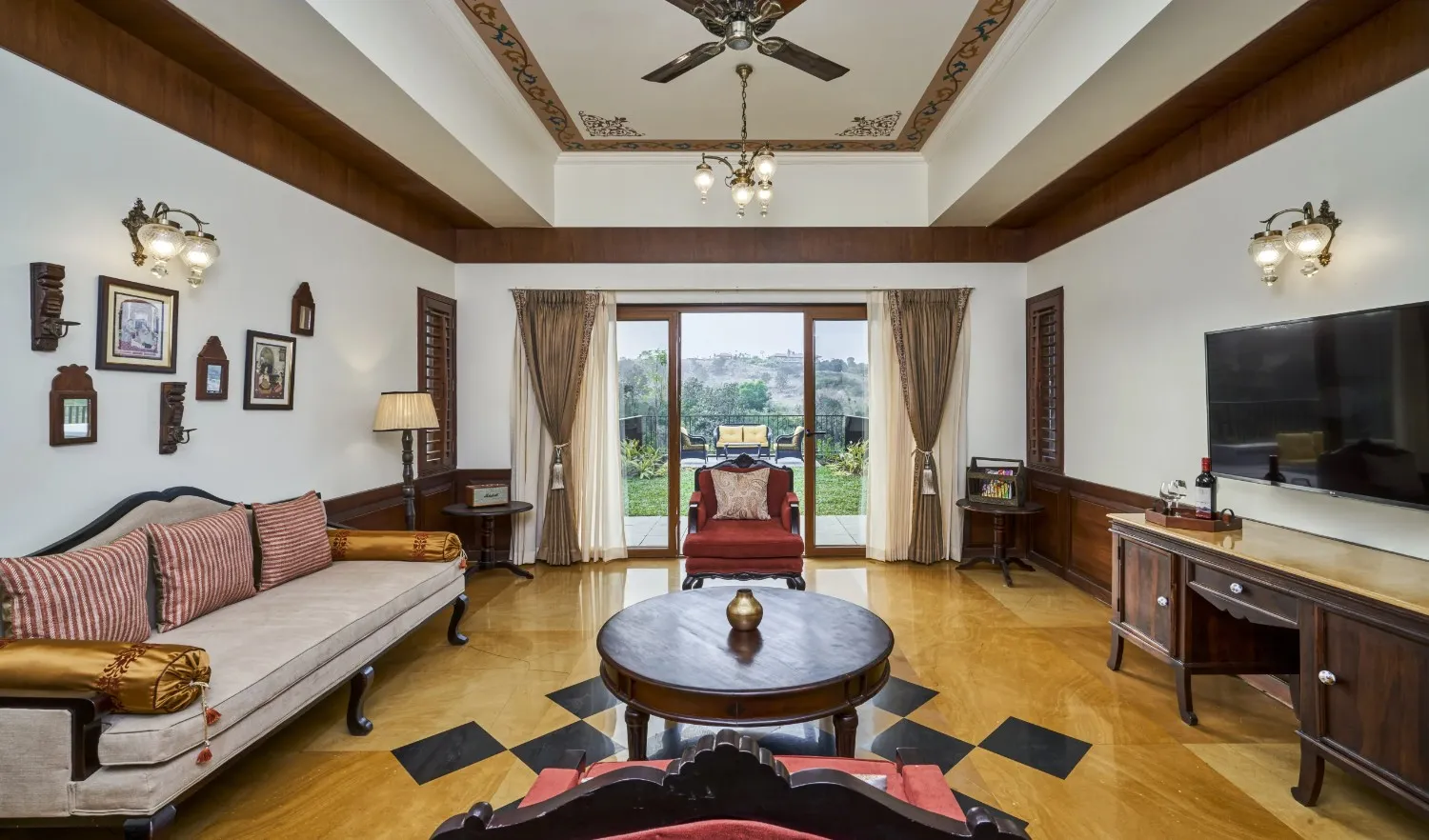 Maharaja Suite 7 scaled 1 - Rooms - Grape County Eco Resort & Villas - Resort in Nashik