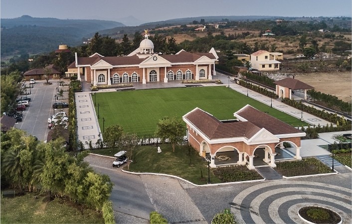 The Turf - The Turf  - Grape County Eco Resort & Villas - Resort in Nashik