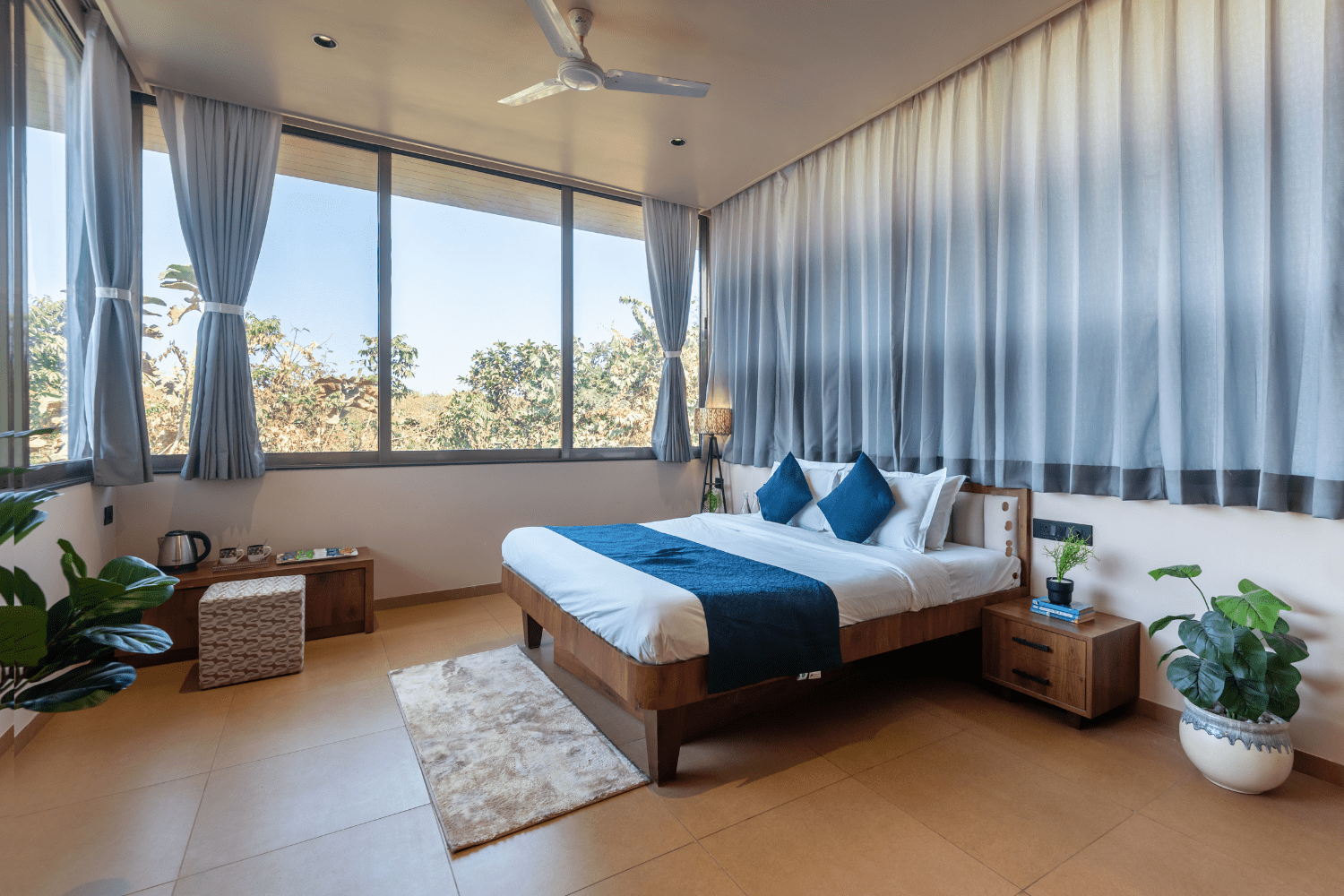 Grape County - Bridge House - Bedroom - 01