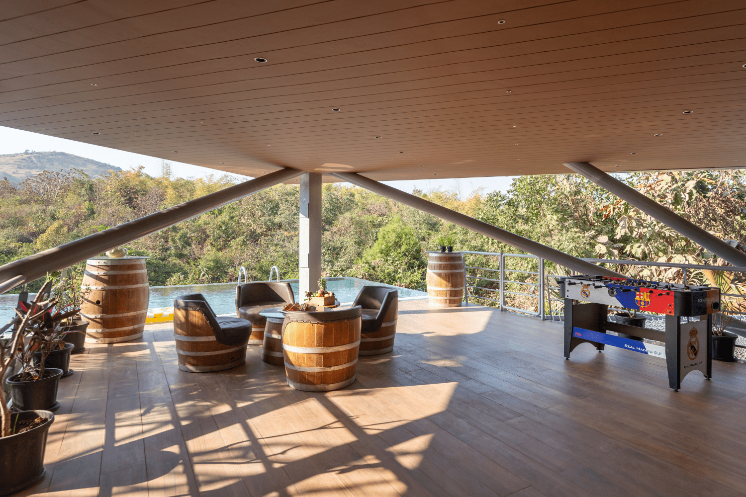 Grape County - Bridge House - Swimming pool - 01