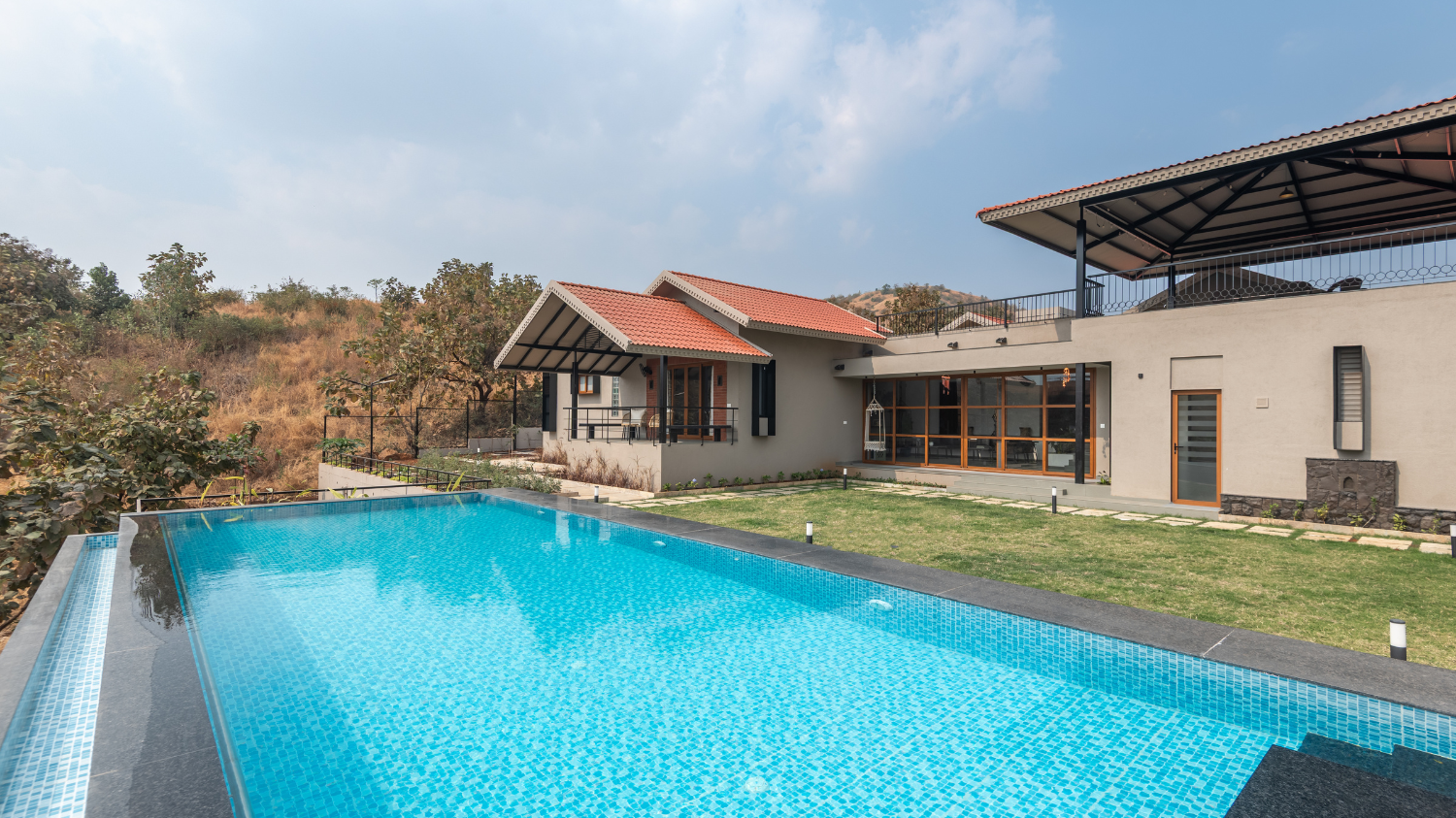 Grape County - Bandish Villa - Swimming Pool