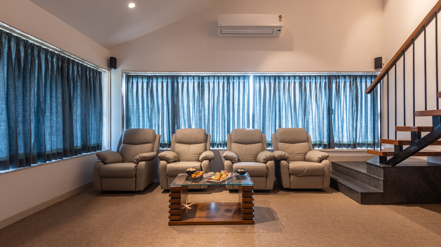 Grape County - Rise Villa - Living Room