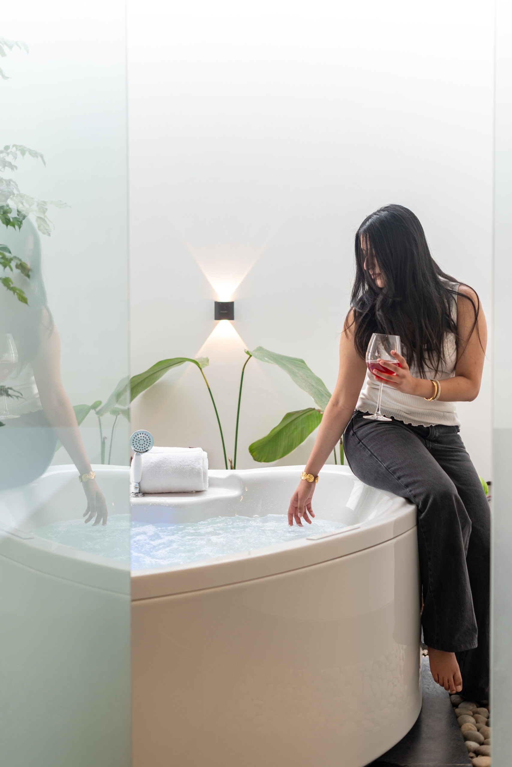 Grape County - Bandish Villa - Bathtub