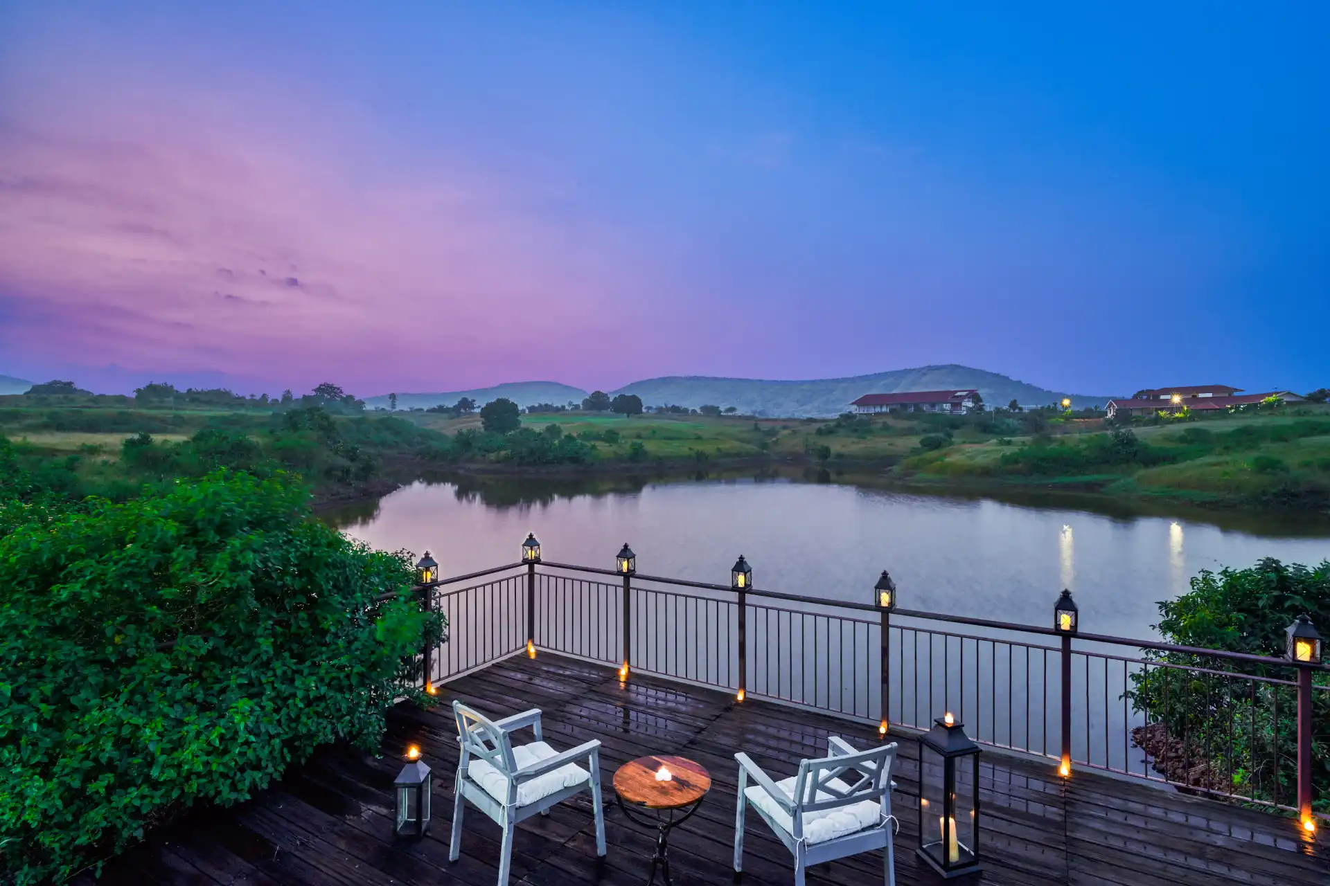 lakeside dinner - Experiences - Grape County Eco Resort & Villas - Resort in Nashik