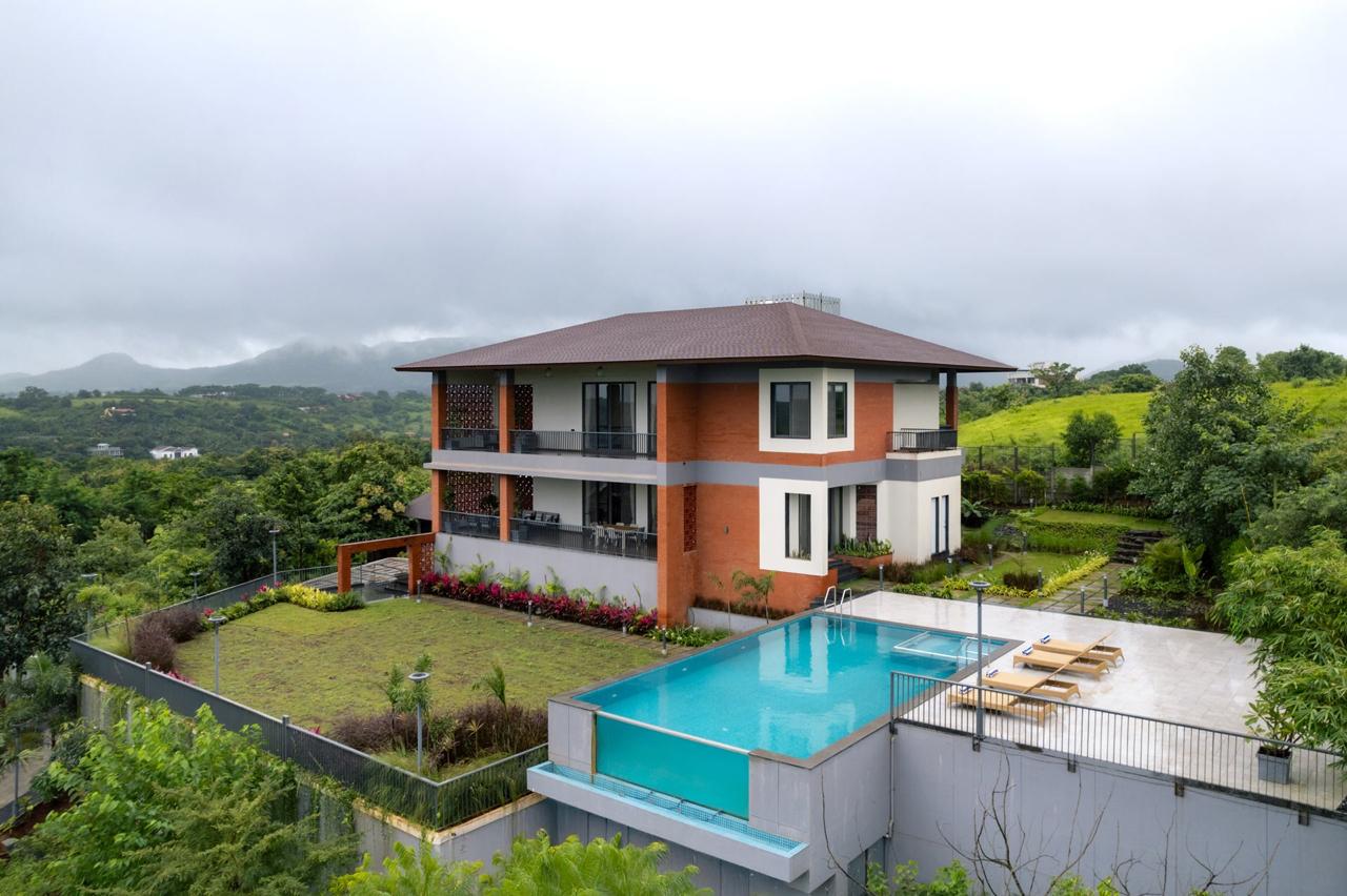 Grape County - Bandish Villa - External View